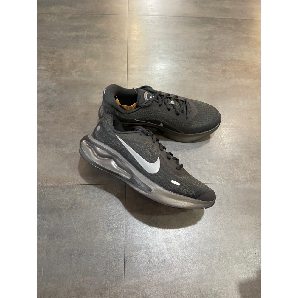 🌹斑馬團🌹Nike 慢跑鞋/男鞋/柔軟/舒適/百搭/經典/輕量/彈性/FN0228-009-細節圖3