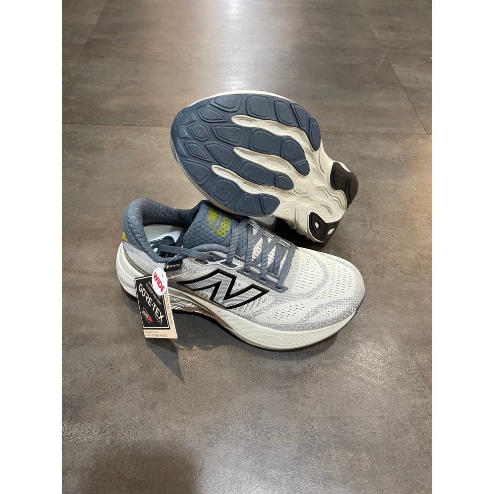 🌹斑馬團🌹Newbalance 880慢跑鞋/女鞋/Gore-Tex/防水/柔軟/舒適/寬楦頭/W880G2Q7-細節圖3