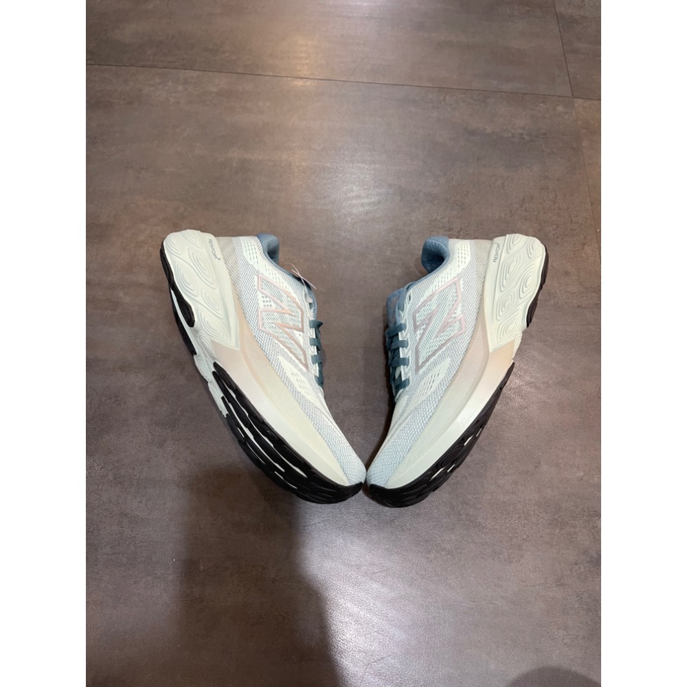 🌹斑馬團🌹Newbalance 880慢跑鞋/女鞋/柔軟/舒適/經典/百搭/寬楦/輕量/無車縫/W8804I9-細節圖4