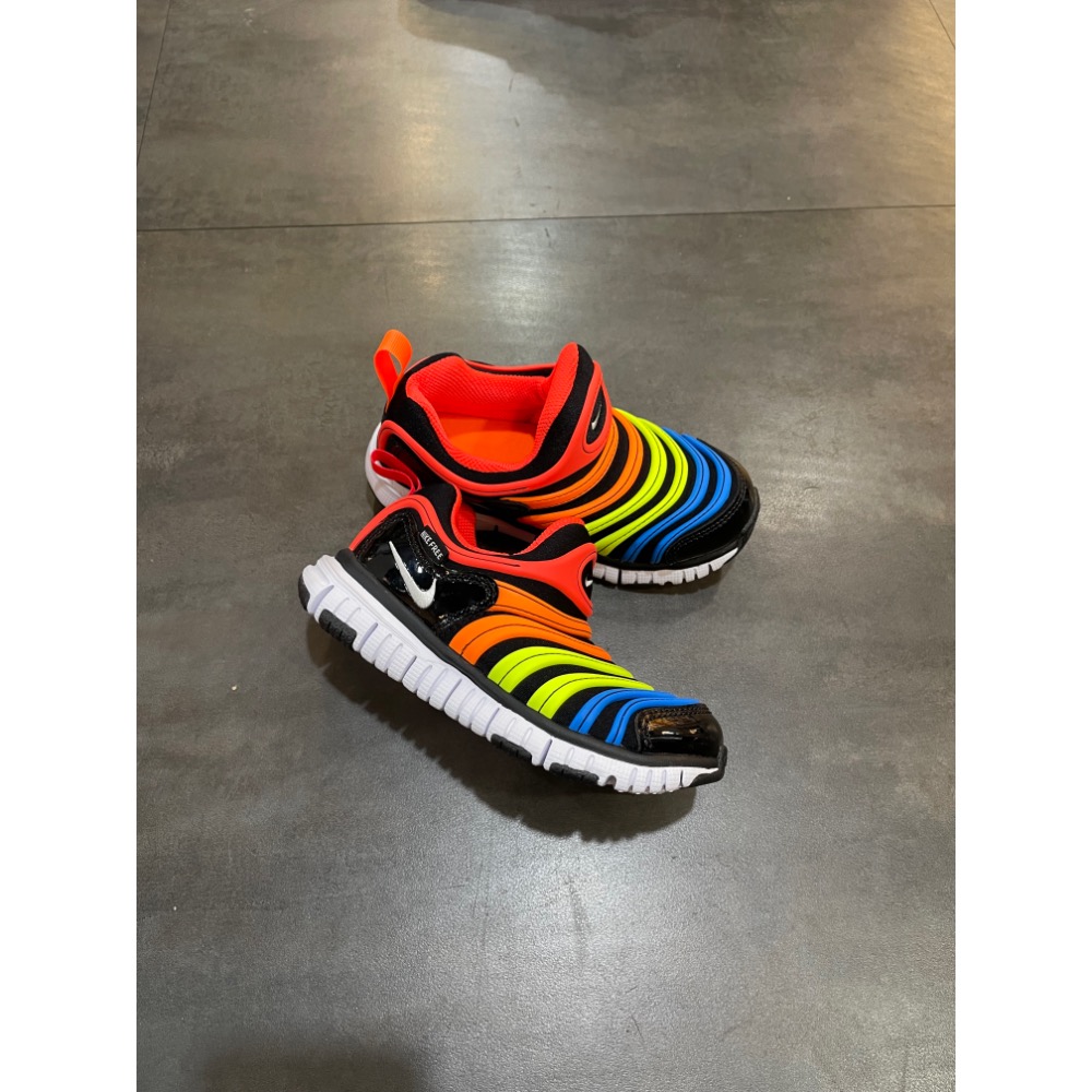 🌹斑馬團🌹Nike 慢跑鞋/新色毛毛蟲/蠶寶寶/中童鞋/童鞋/免綁鞋帶/襪套/柔軟/舒適/343738-018-細節圖3