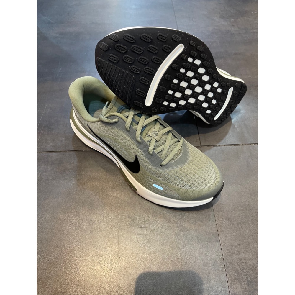 🌹斑馬團🌹Nike 慢跑鞋/男鞋/柔軟/舒適/百搭/經典/輕量/彈性/FN0228-302-細節圖3