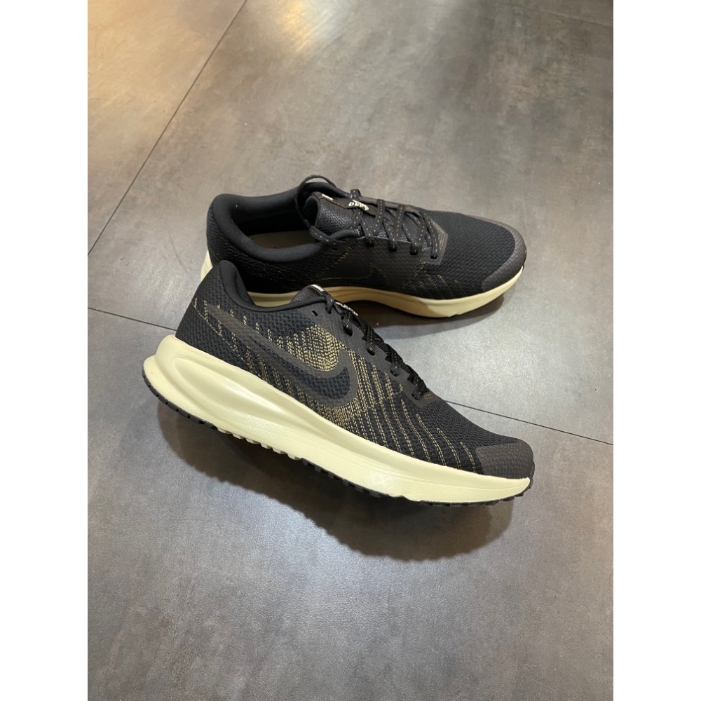 🌹斑馬團🌹Nike 慢跑鞋/男鞋/柔軟/舒適/百搭/經典/輕量/彈性/HM9594-010-細節圖2