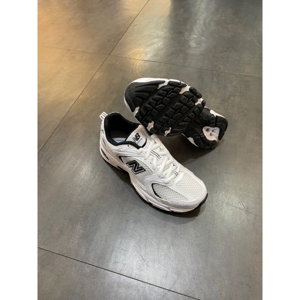🌹斑馬團🌹Newbalance 530 慢跑鞋/男女鞋/全尺寸/情侶鞋/復古/古著/搶/柔軟舒適/MR530EWB-細節圖5