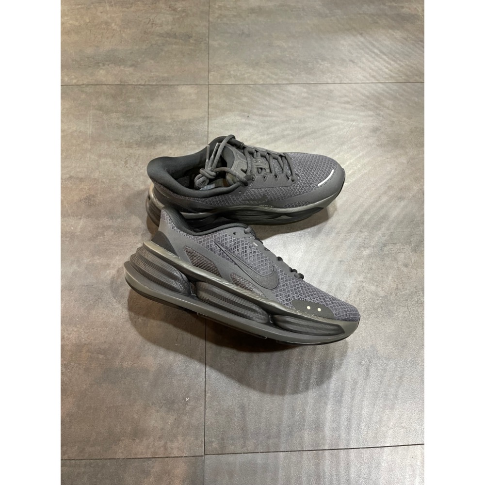 🌹斑馬團🌹Nike 慢跑鞋/男鞋/多層次夾層/柔軟/舒適/百搭/經典/輕量/彈性/IF4997-001-細節圖3