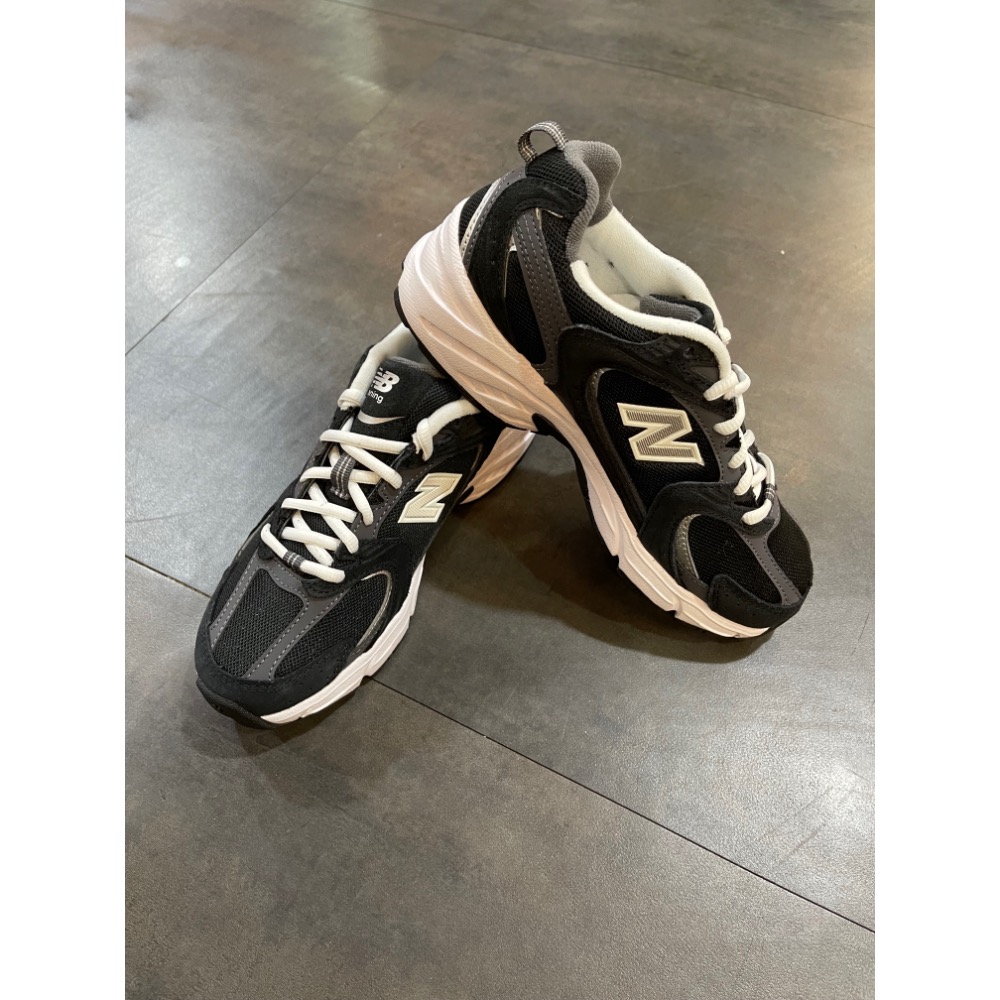 🌹斑馬團🌹Newbalance 530 慢跑鞋/男女鞋/全尺寸/情侶鞋/復古/古著/搶/柔軟舒適/MR530CC-細節圖4