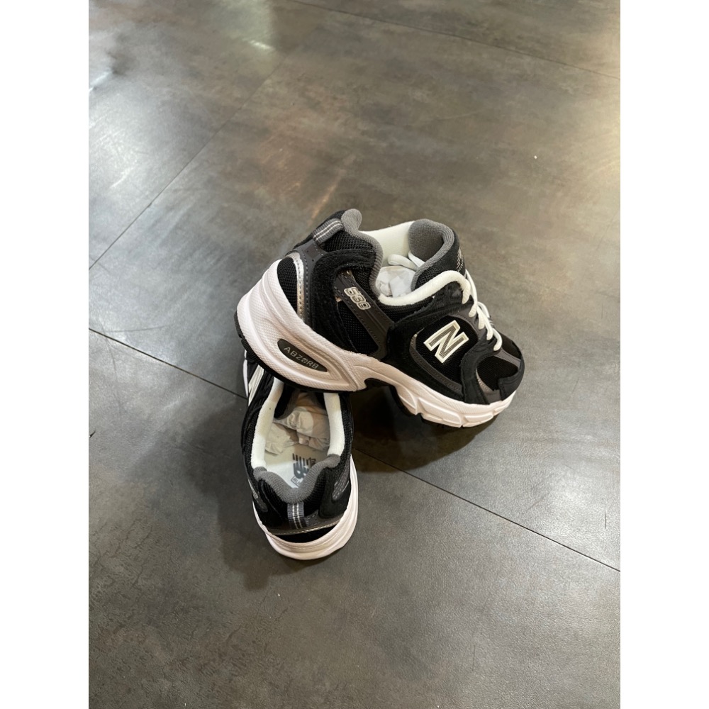 🌹斑馬團🌹Newbalance 530 慢跑鞋/男女鞋/全尺寸/情侶鞋/復古/古著/搶/柔軟舒適/MR530CC-細節圖7