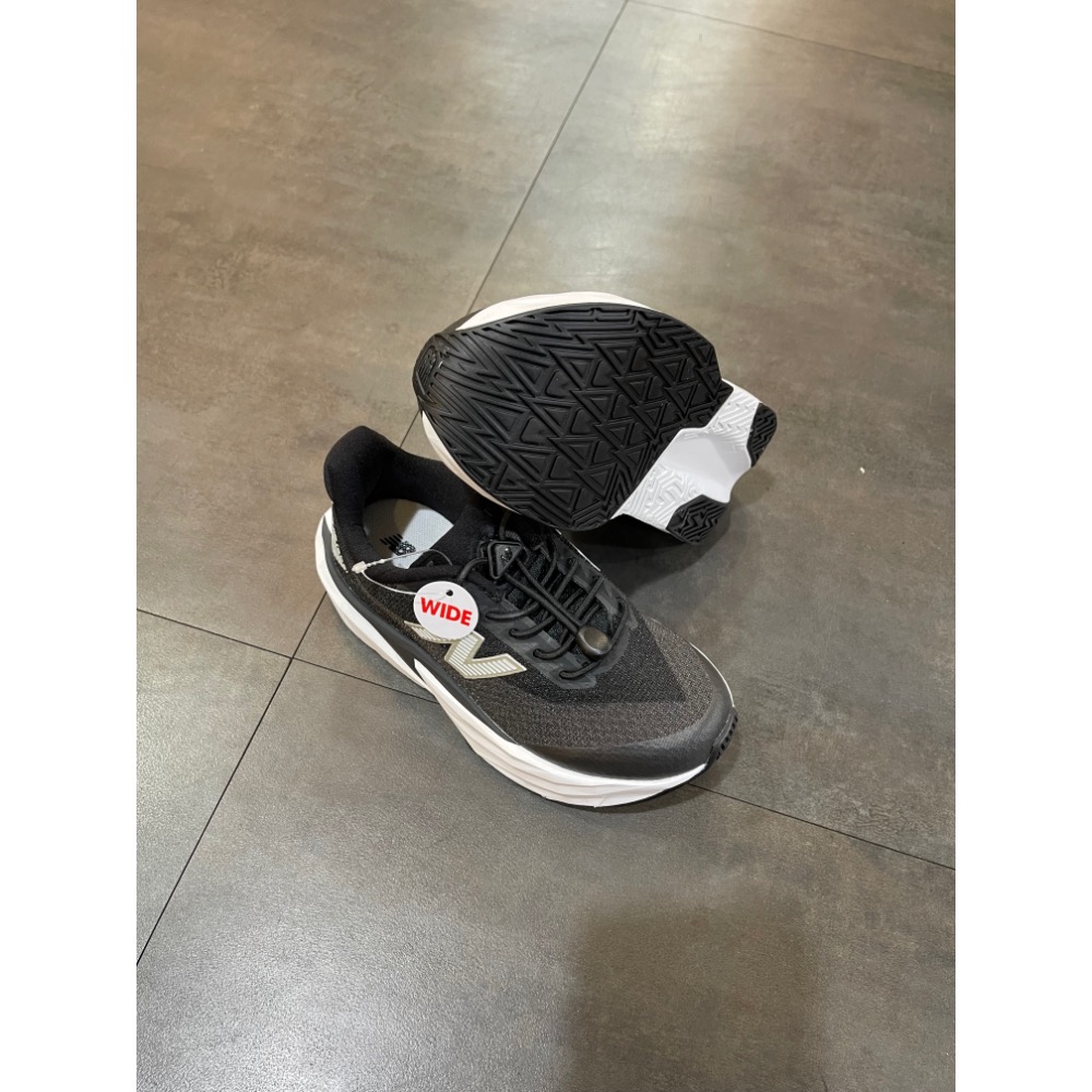 🌹斑馬團🌹搶🎉Newbalance 慢跑鞋/中童鞋/童鞋/鞋扣/免綁鞋帶/柔軟/舒適/經典/百搭/PFCX8P5-細節圖5