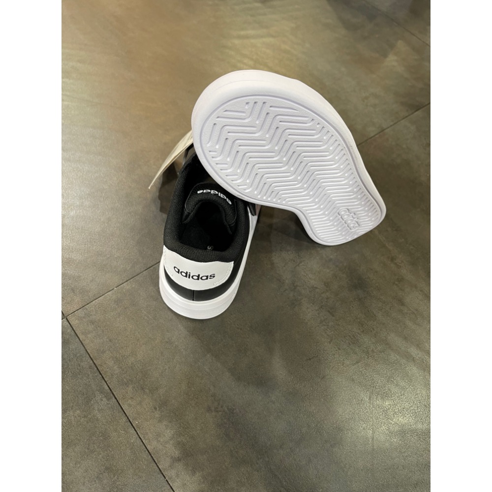 🌹斑馬團🌹Adidas 運動鞋/中童鞋/童鞋/魔鬼氈/免綁鞋帶/板鞋/時尚/休閒/復古/輕量/百搭/HP3533-細節圖7