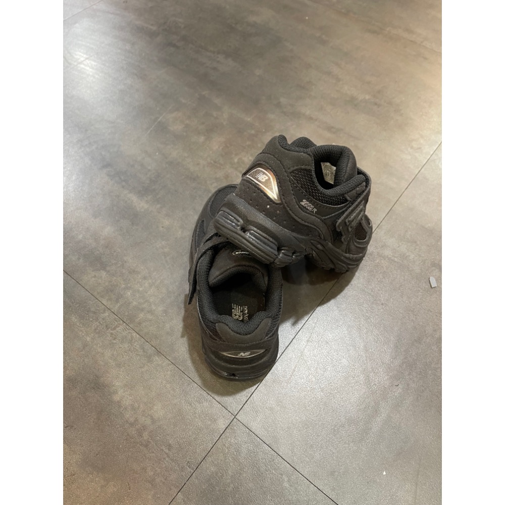 🌹斑馬團🌹搶🎉Newbalance 2002 慢跑鞋/中童鞋/魔鬼氈/版偏大/搶手/柔軟/舒適/P2002772-細節圖5