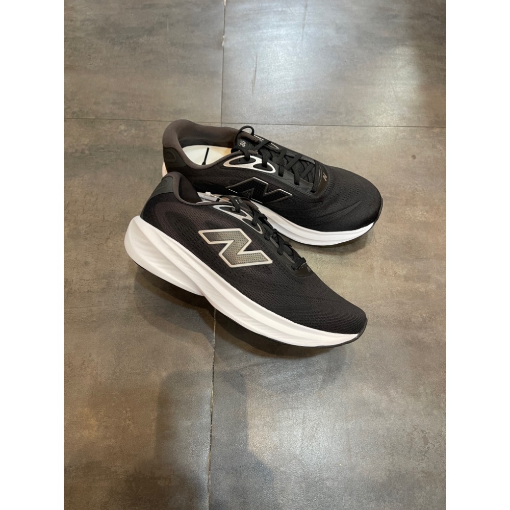 🌹斑馬團🌹Newbalance 680 慢跑鞋/男鞋/2E/女鞋/柔軟/舒適/寬楦頭/無車縫/透氣/M6805NK-細節圖2