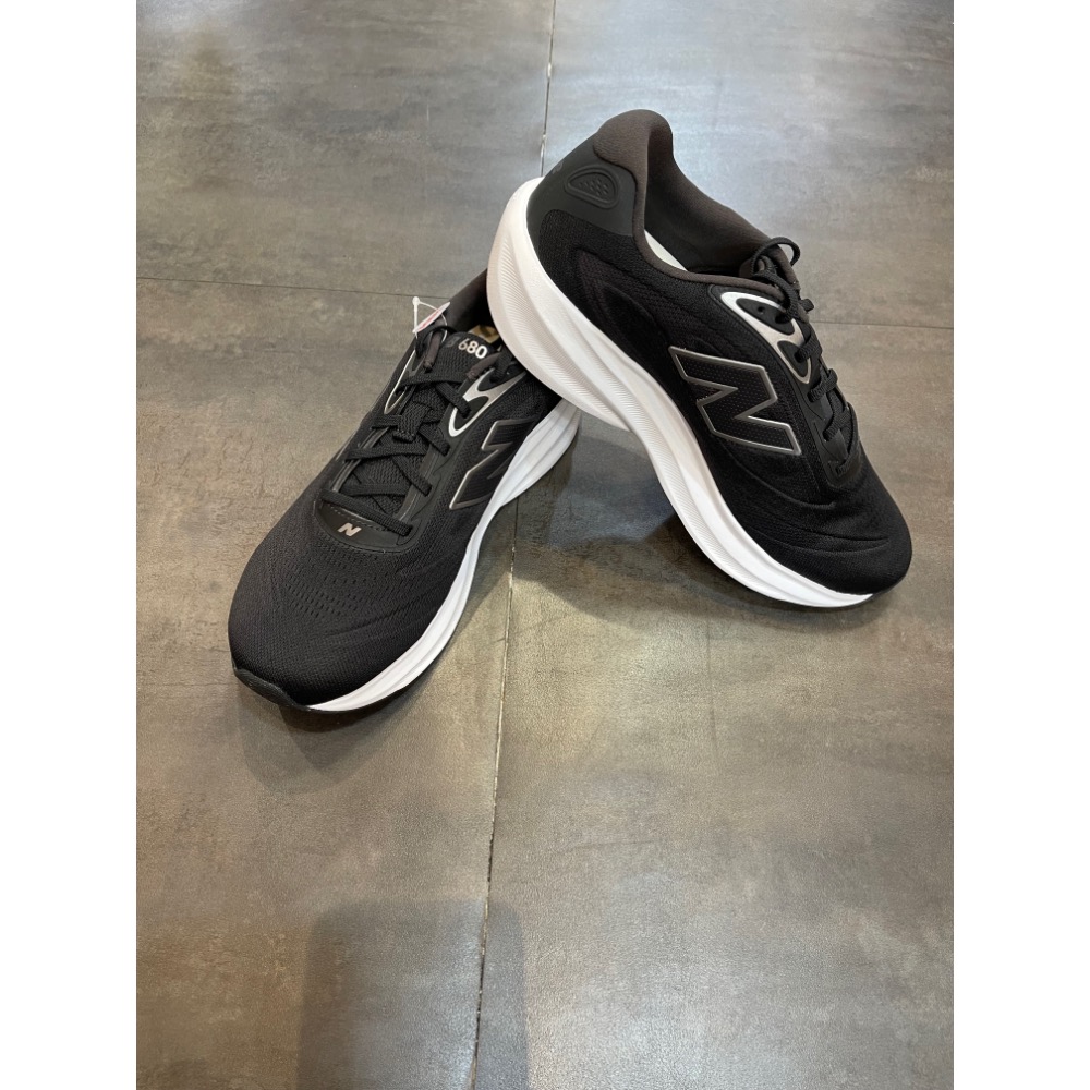 🌹斑馬團🌹Newbalance 680 慢跑鞋/男鞋/2E/女鞋/柔軟/舒適/寬楦頭/無車縫/透氣/M6805NK-細節圖3