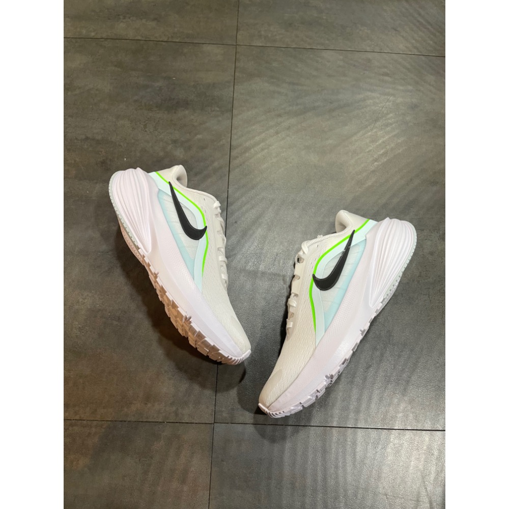 🌹斑馬團🌹Nike 慢跑鞋/男鞋/百搭/柔軟/舒適/輕量/透氣/彈性/IB1895-100-細節圖5