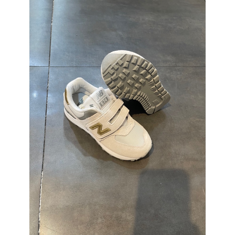 🌹斑馬團🌹Newbalance 574慢跑鞋/中童鞋/童鞋/魔鬼氈/方便/舒適/矯正鞋/快速出貨/P57438Z-細節圖5