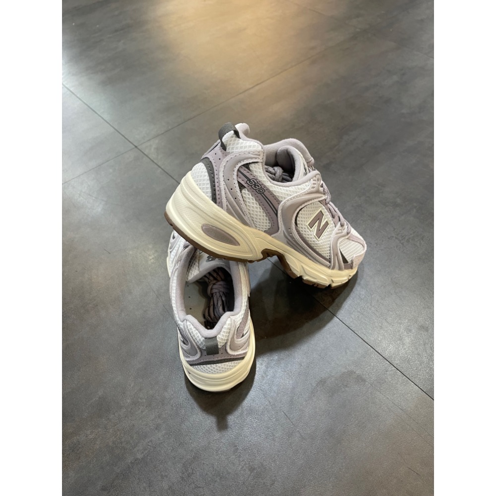 🌹斑馬團🌹新色到🎉Newbalance 530 慢跑鞋/女鞋/復古/百搭/古著/搶手/柔軟/舒適/U5307VI-細節圖7