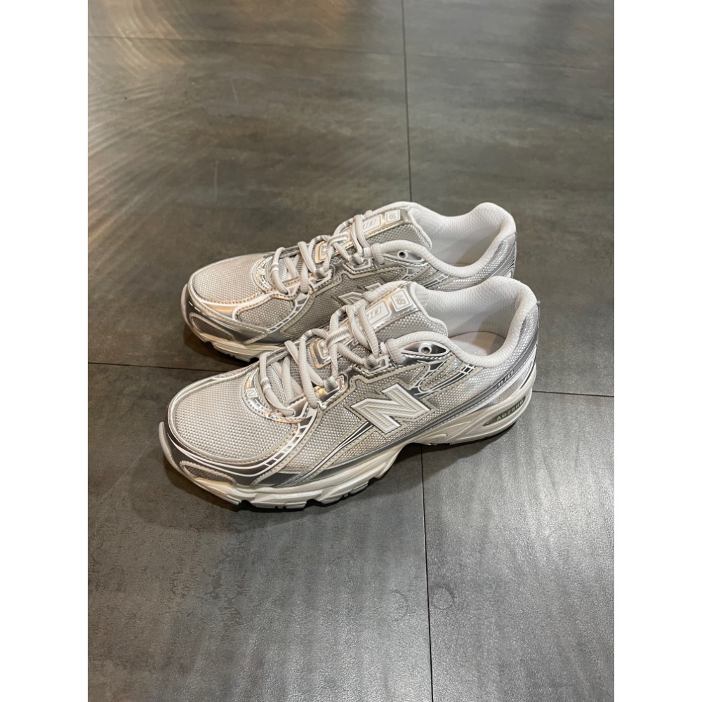 🌹斑馬團🌹新色到🎉Newbalance 740慢跑鞋/男女鞋/全尺寸/情侶鞋/復古/古著/舒適/U7405I7-細節圖5