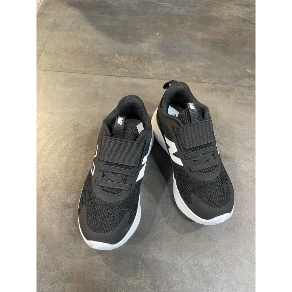 🌹斑馬團🌹Newbalance 慢跑鞋/中童鞋/童鞋/鬆緊帶/免綁鞋帶/柔軟舒適/經典/百搭/P468456-細節圖2