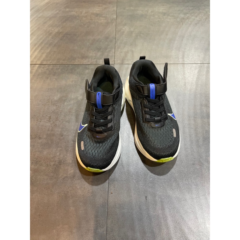 🌹斑馬團🌹Nike 慢跑鞋/中童鞋/童鞋/魔鬼氈/方便/舒適/柔軟/搶手貨/秒殺款/HQ3267-010-細節圖2