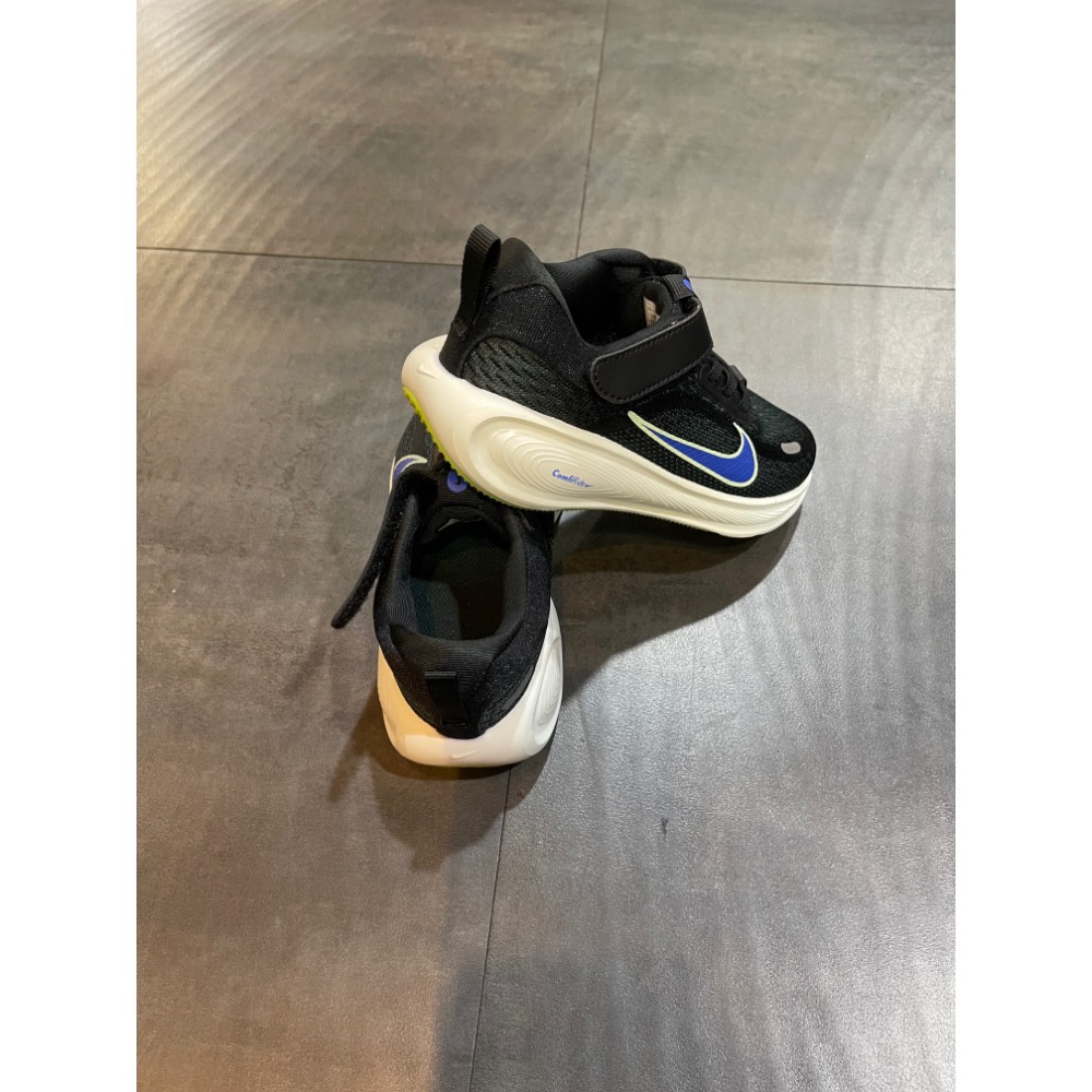 🌹斑馬團🌹Nike 慢跑鞋/中童鞋/童鞋/魔鬼氈/方便/舒適/柔軟/搶手貨/秒殺款/HQ3267-010-細節圖7