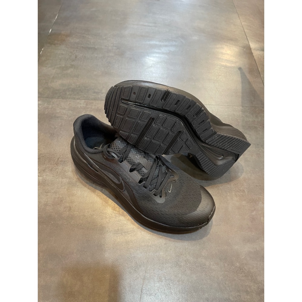 🌹斑馬團🌹Nike 慢跑鞋/男鞋/US13/13號/百搭/柔軟/舒適/輕量/全黑/透氣/彈性/IB1895-001-細節圖5