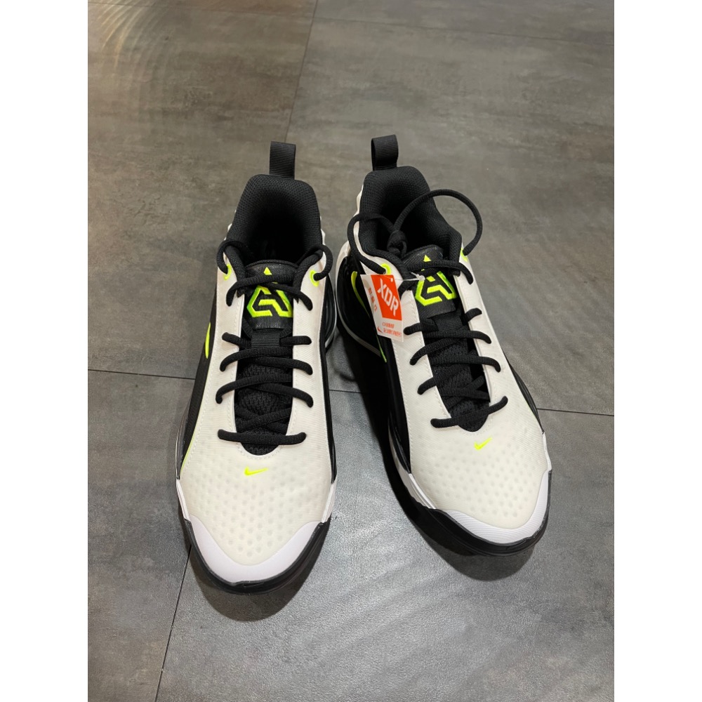 🌹斑馬團🌹Nike Freak 籃球鞋/男鞋/GIANNIS/字母哥/耐磨/US13/IM5131-100-細節圖2
