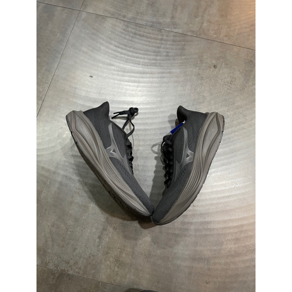 🌹斑馬團🌹Mizuno 慢跑鞋/男鞋/女鞋/全尺寸/避震/US13/柔軟/輕量/透氣/舒適/J1GU261281-細節圖6