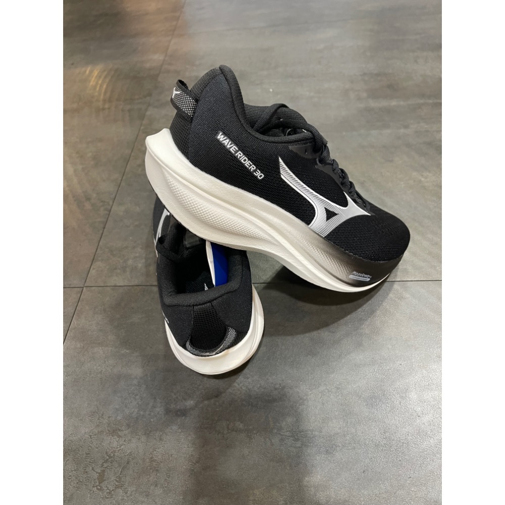 🌹斑馬團🌹Mizuno Wave Rider 30慢跑鞋/男鞋/寬楦頭/舒適/百搭/柔軟/耐磨/J1GU262181-細節圖7