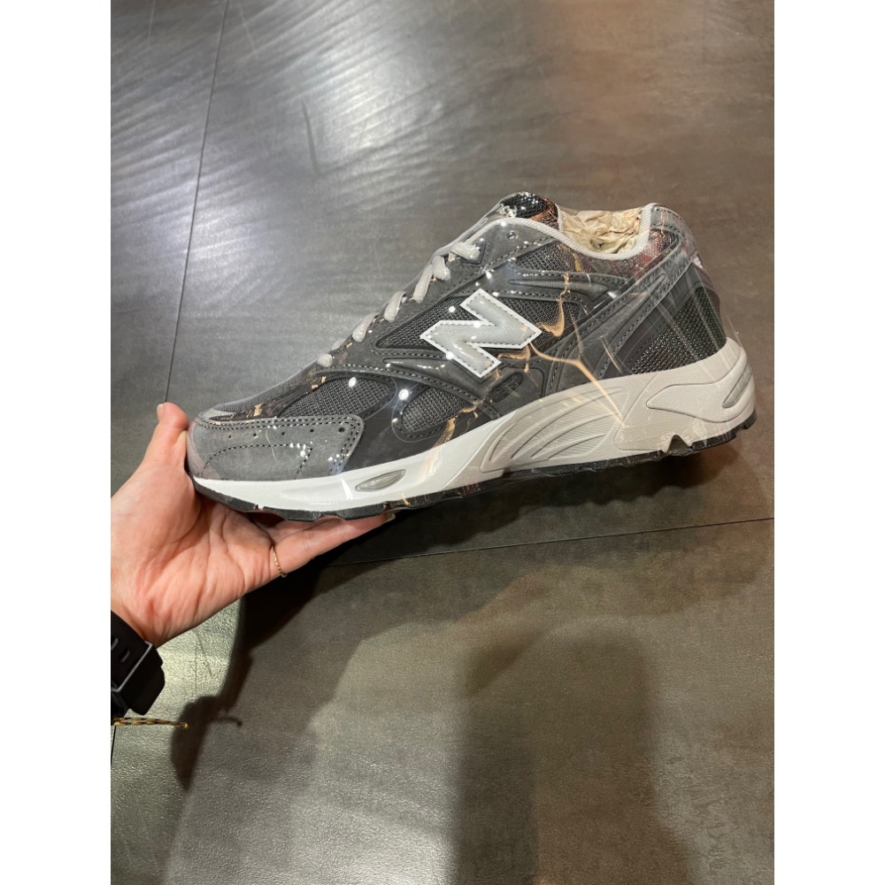 🌹斑馬團🌹Newbalance 880R慢跑鞋/男鞋/女鞋/全尺寸/柔軟/舒適/百搭/輕量/時尚/U880R3TR-細節圖6