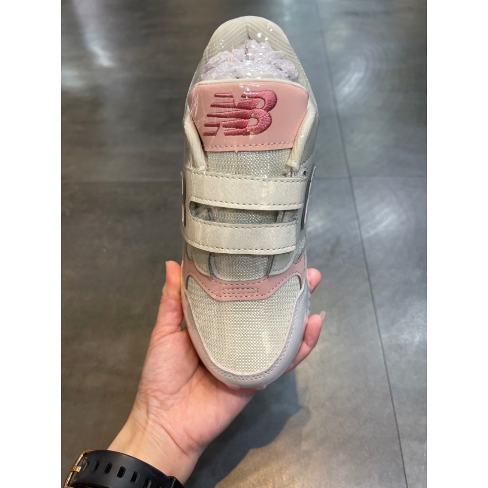 🌹斑馬團🌹Newbalance 530慢跑鞋/中童鞋/童鞋/魔鬼氈/潮流/時尚/方便/舒適/快速出貨/KV530SP-細節圖7