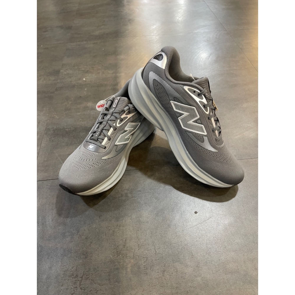🌹斑馬團🌹Newbalance Goretex 680慢跑鞋/男鞋/2E/柔軟/防水/寬楦頭/無車縫/M680G3-細節圖4