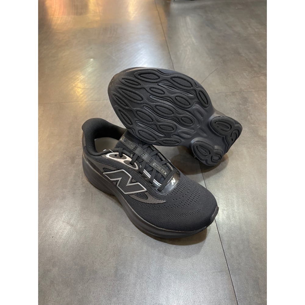 🌹斑馬團🌹Newbalance Goretex 680慢跑鞋/男鞋/2E/柔軟/防水/寬楦頭/無車縫/M680G3-細節圖9