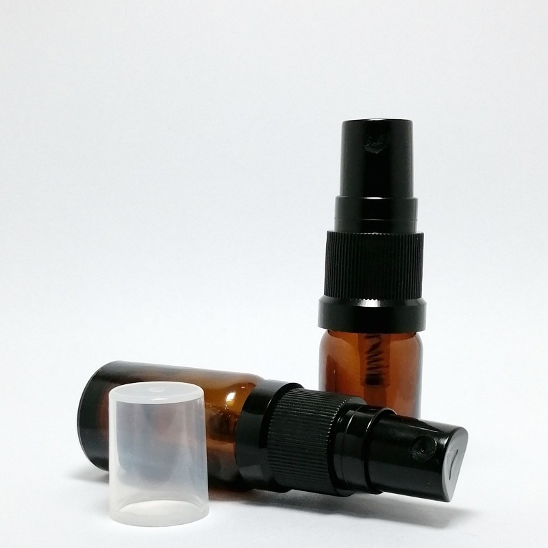 茶色玻璃標準噴瓶。5-100ml。按壓噴霧頭含蓋。花草堂-細節圖2