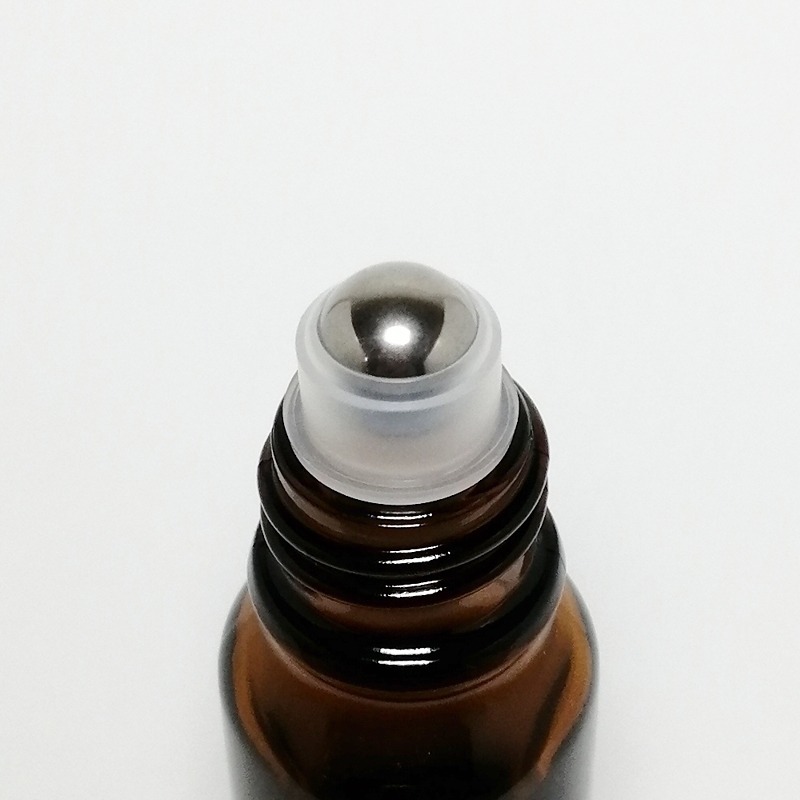 茶色玻璃滾珠空瓶。5-100ml。金色鋁蓋+不鏽鋼滾珠頭。花草堂-細節圖4