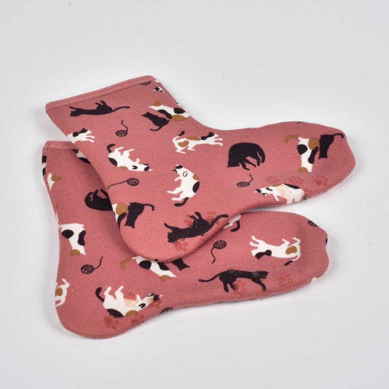 日本 Poka 保暖襪-粉底貓咪 裏起毛 襪套 室內拖鞋 防滑鞋底 襪子 短襪 地板襪 柔軟保暖【恩恩選物】-細節圖2