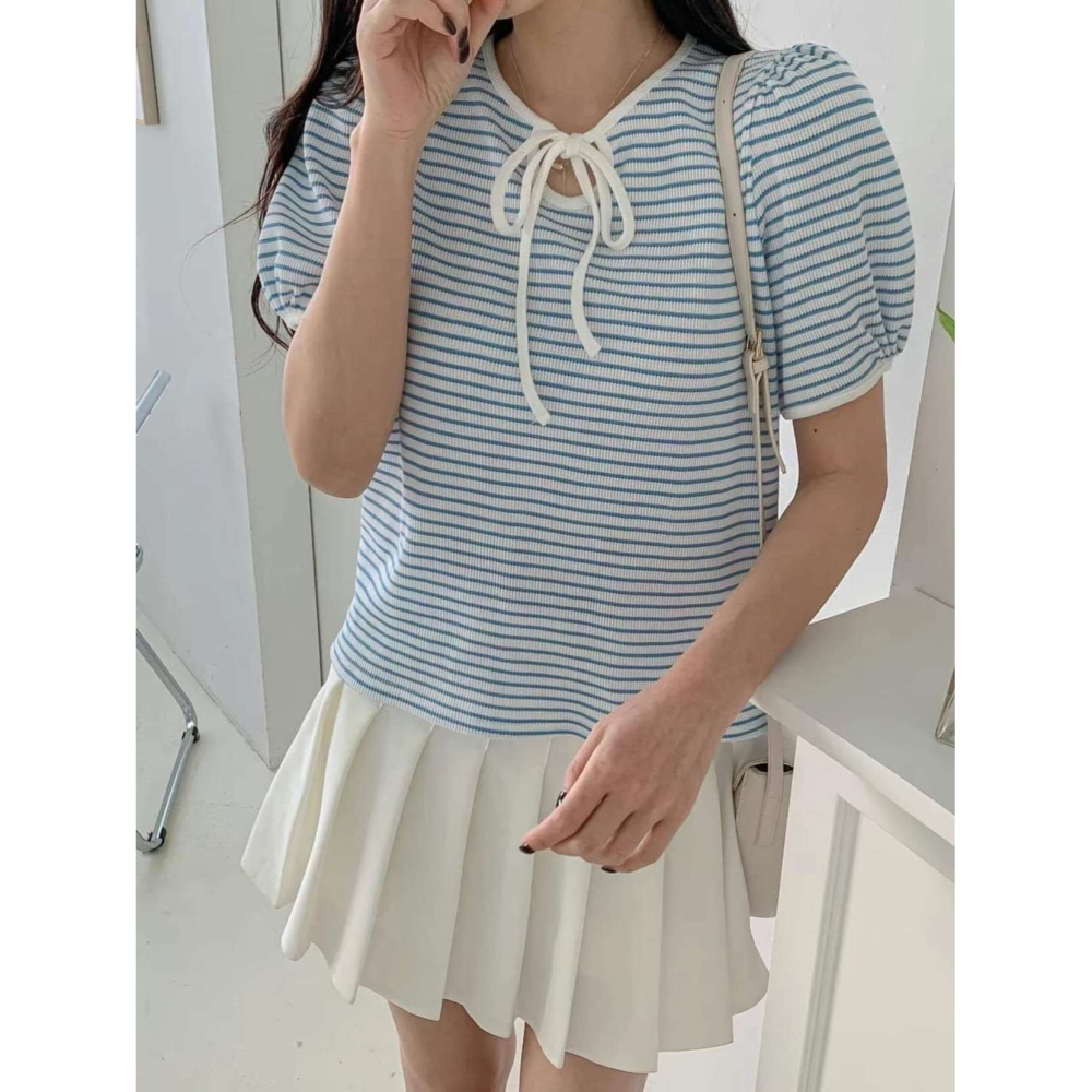 正韓泡泡袖綁帶條紋造型上衣-細節圖8