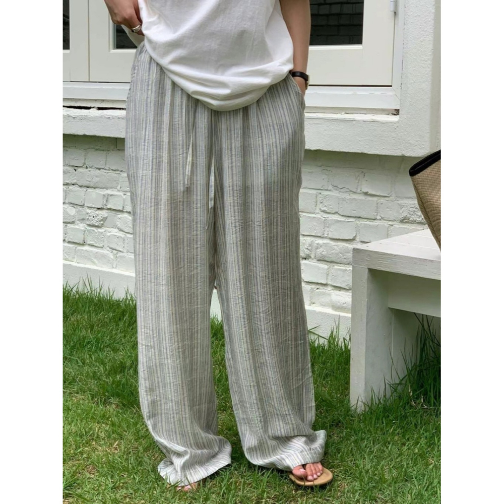 韓國女裝 Areing  淡藍直條紋抽繩褲-細節圖3