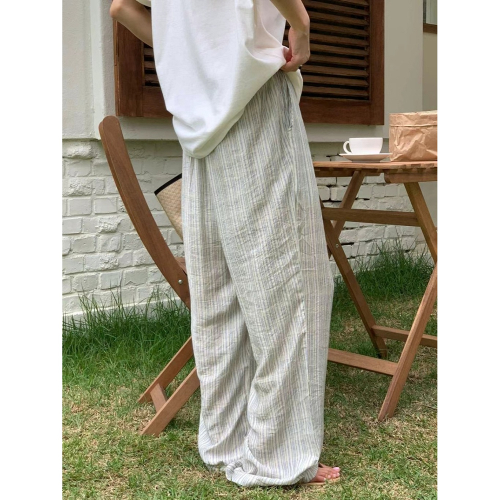 韓國女裝 Areing  淡藍直條紋抽繩褲-細節圖7