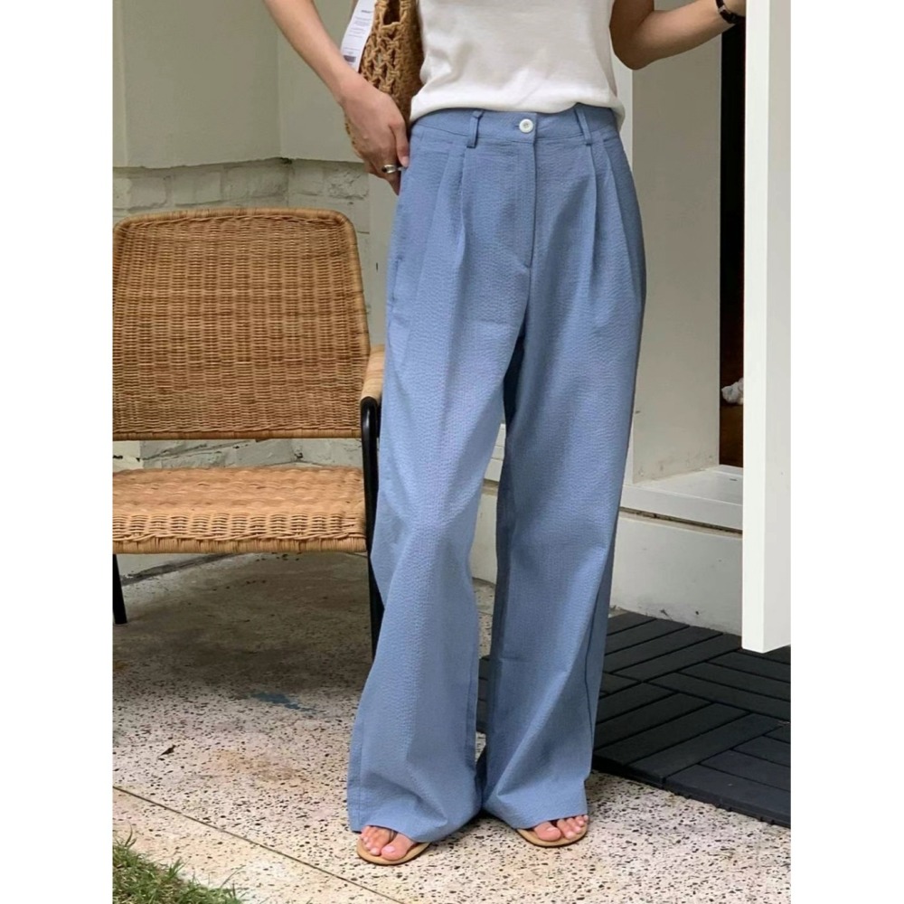 韓國女裝 Areing 直刷線打摺小寬褲-細節圖2