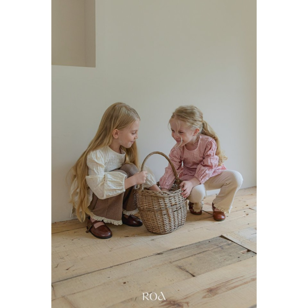 正韓童裝 Roa 襯衫洋裝型綁帶上衣-細節圖6