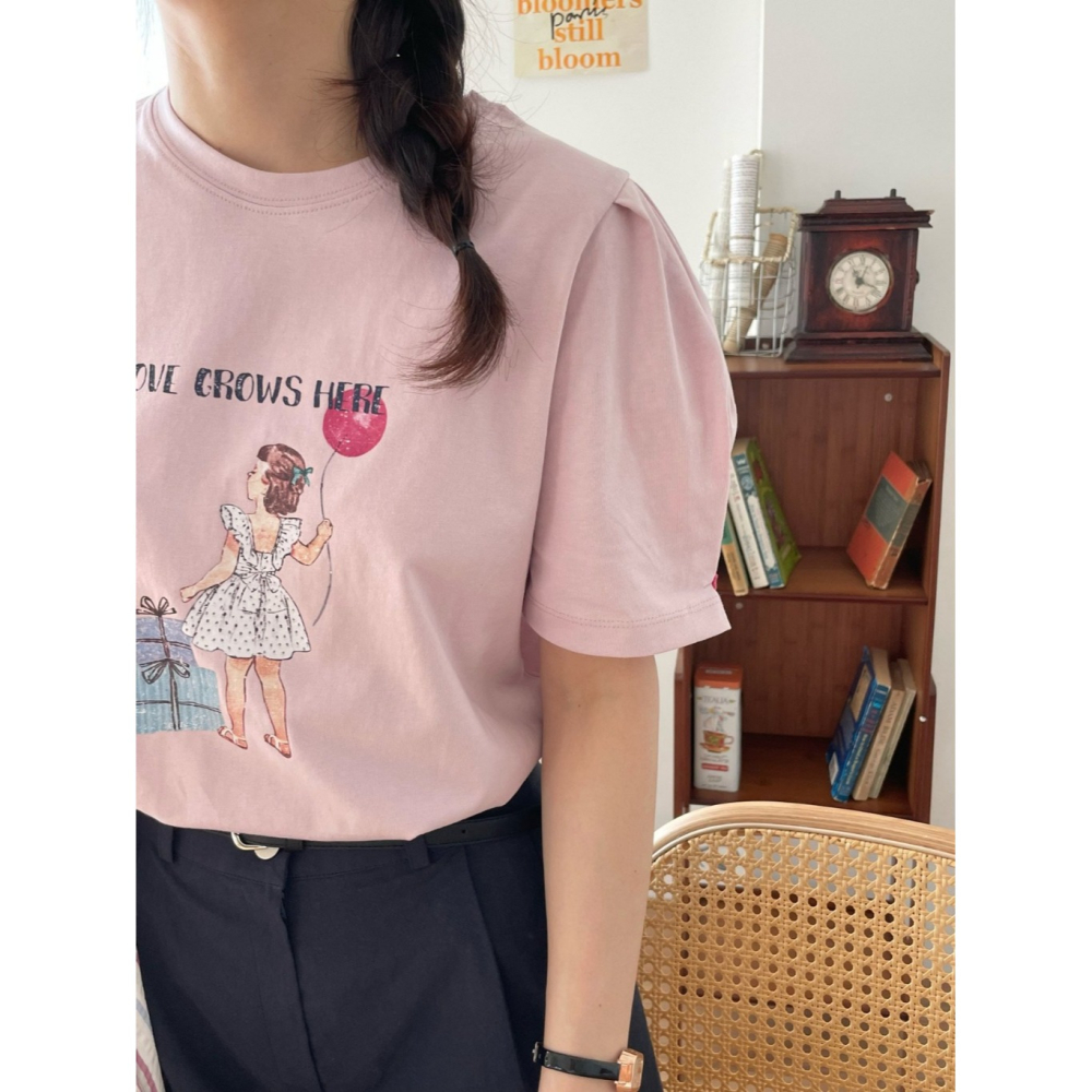 韓國女裝 Jne 抓摺公主袖釦印花T恤-細節圖2