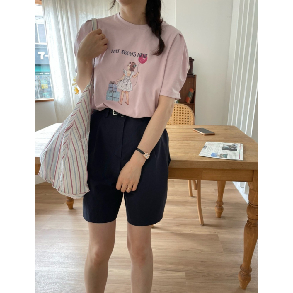 韓國女裝 Jne 抓摺公主袖釦印花T恤-細節圖3