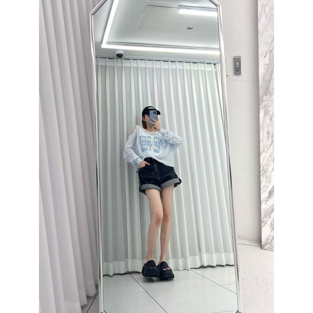 韓國女裝 Onethree 橫條挖肩T恤-細節圖5