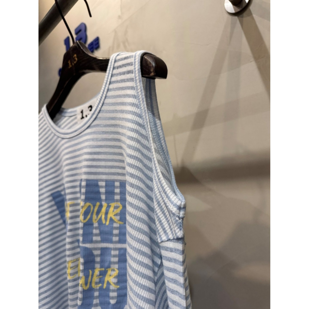 韓國女裝 Onethree 橫條挖肩T恤-細節圖9