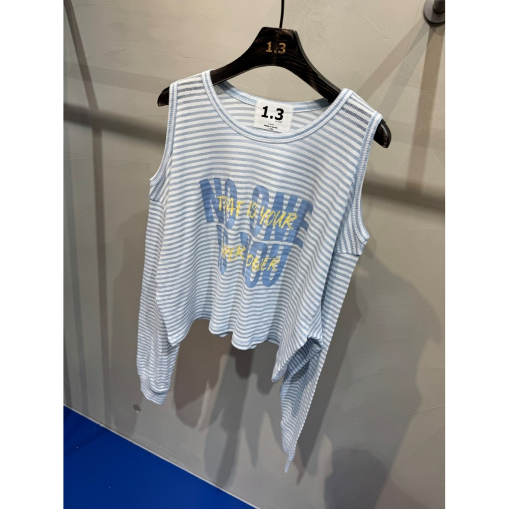 韓國女裝 Onethree 橫條挖肩T恤-細節圖10
