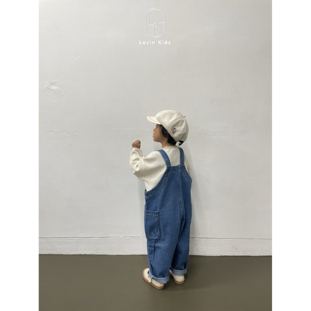 正韓童裝 SPIN 大口袋寬版牛仔吊帶褲-細節圖2