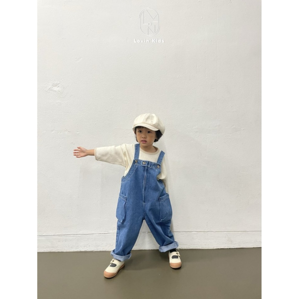 正韓童裝 SPIN 大口袋寬版牛仔吊帶褲-細節圖4