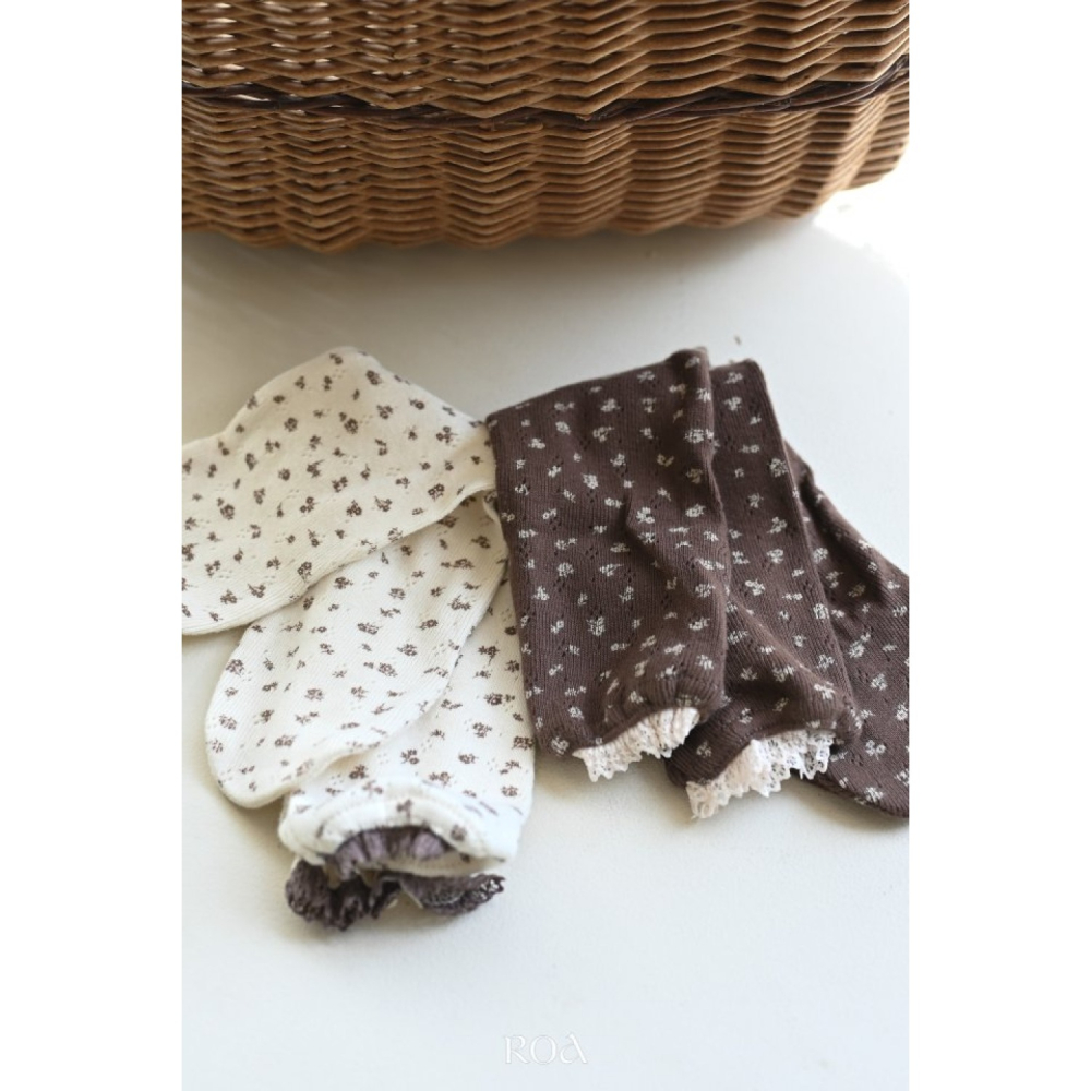 正韓童裝 Roa  姐妹款小碎花襪子-細節圖4