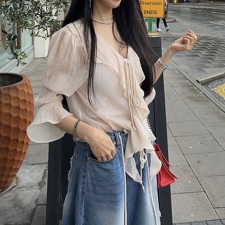 韓國女裝 Palette 甜美飄逸荷葉波浪邊上衣-細節圖8