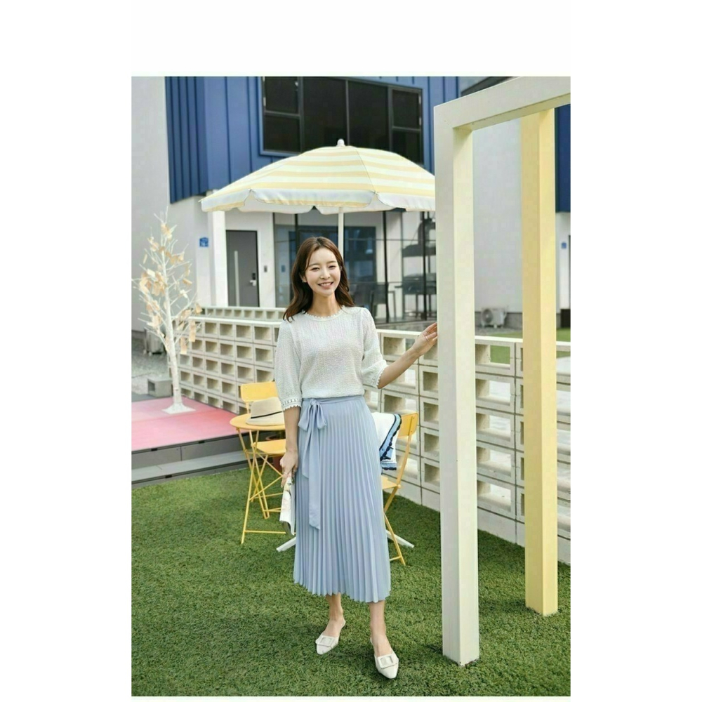 韓國女裝 Olivia 甜美蕾丝邊凹凸纹理七初袖上衣-細節圖4