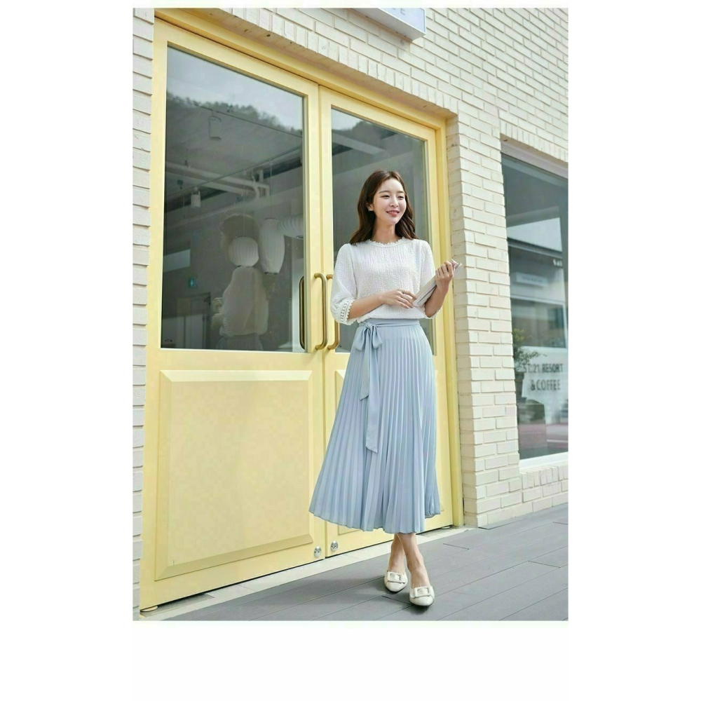 韓國女裝 Olivia 甜美蕾丝邊凹凸纹理七初袖上衣-細節圖6