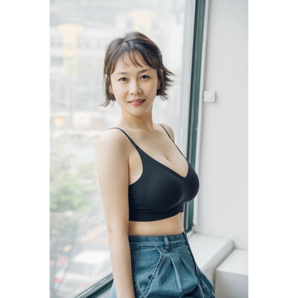 韓國女裝 YOUR123 無鋼圈提拉鏤空設計Bra Top 內衣-細節圖8